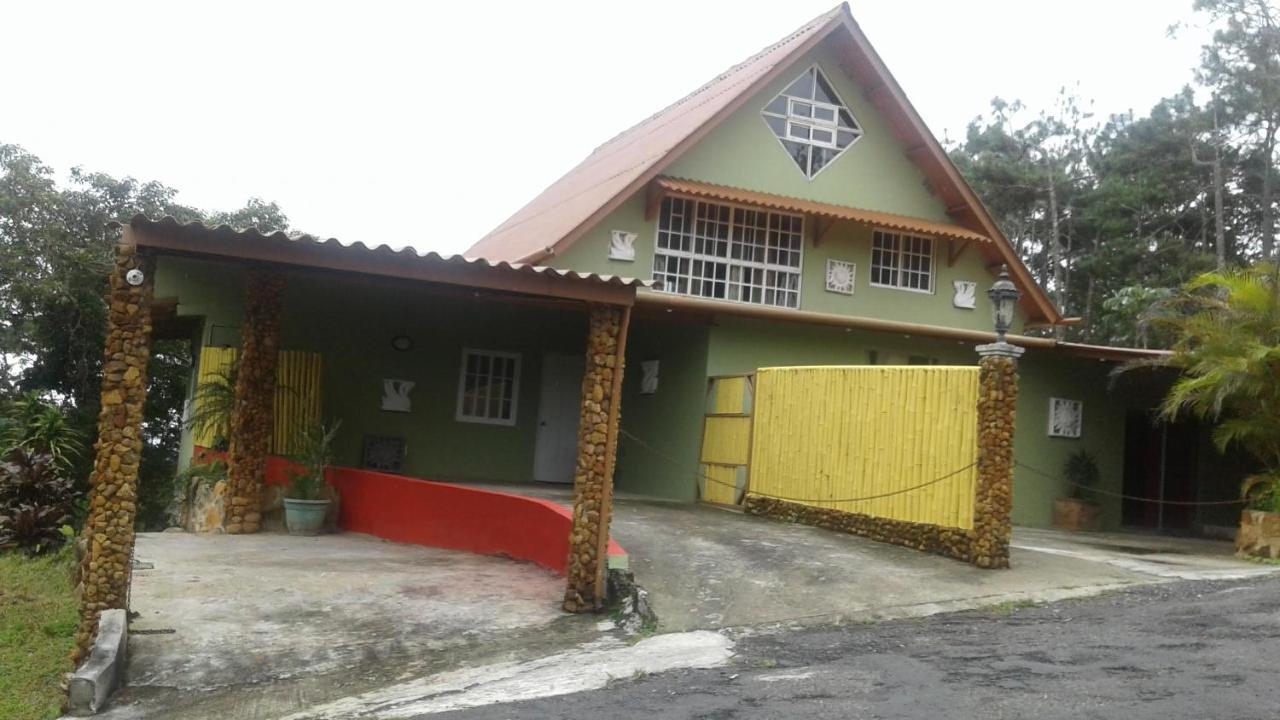 El Nido Cerro Azul Hotel Exterior photo